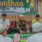 Hafis Anshari menghadiri Safari Ramadan di Desa Panggung untuk mempererat silaturahmi antara pemerintah, DPRD, dan masyarakat Balangan di bulan suci ini.