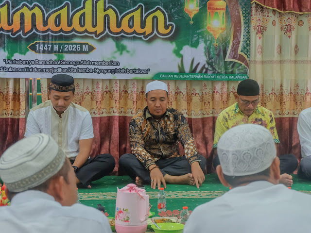 Hafis Anshari menghadiri Safari Ramadan di Desa Panggung untuk mempererat silaturahmi antara pemerintah, DPRD, dan masyarakat Balangan di bulan suci ini.