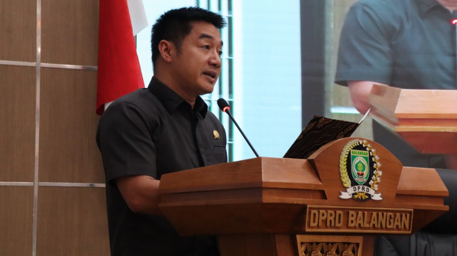 Anggota DPRD Balangan Faturrahman dorong percepatan Raperda Disabilitas. Aturan ini bertujuan menjamin kesetaraan hak dan menghapus stigma di masyarakat.