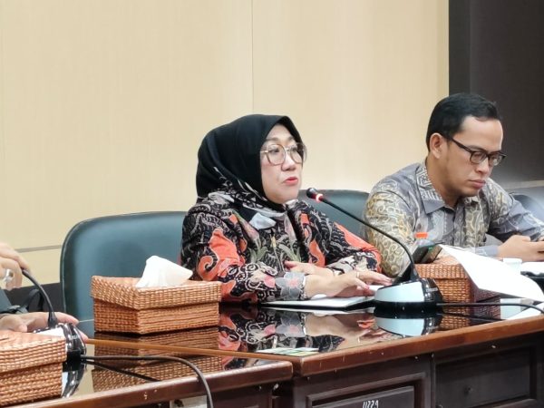Nur Fariani DPRD Balangan ajak masyarakat dan ASN tingkatkan semangat kerja usai Lebaran 1447 H. Momentum Idulfitri jadi pemicu produktivitas daerah.