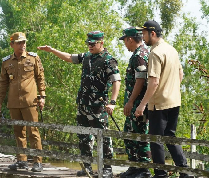 Pembangunan Jembatan Garuda perbatasan Banjarmasin dan Aluh-Aluh resmi dimulai. Kolaborasi TNI dan Pemko ini jadi solusi akses vital warga Basirih.