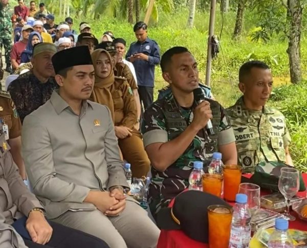 etua DPRD Andrean Atma Maulani dukung digitalisasi keuangan Tanah Bumbu pada HLM TP2DD 2026. Simak capaian peringkat 3 terbaik dari Bank Indonesia.